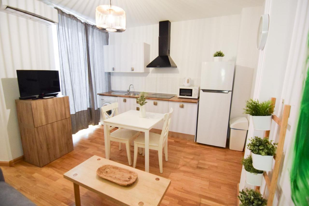 Letmalaga Carreteria Apartman Kültér fotó
